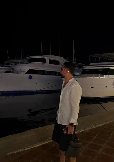 Я Серж, 26, из Бухареста, ищу знакомства на одну ночь