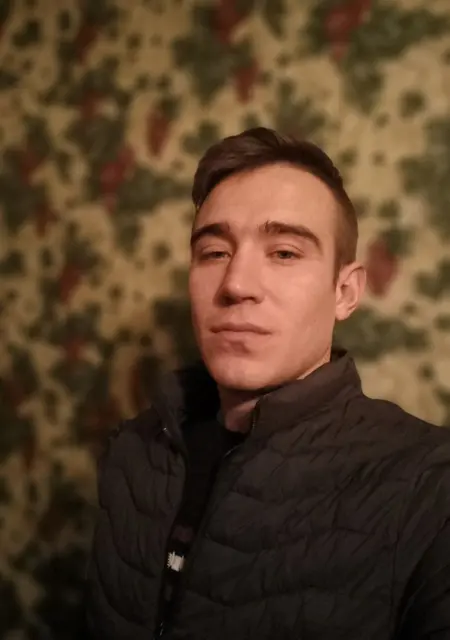 Я Богдан, 28, знакомлюсь без обязательств в Славянске