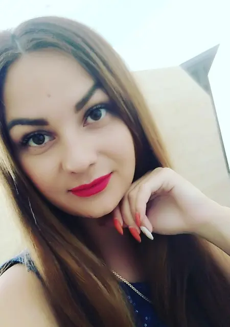 Карина из Днепра, мне 33, познакомлюсь для приятного времяпровождения