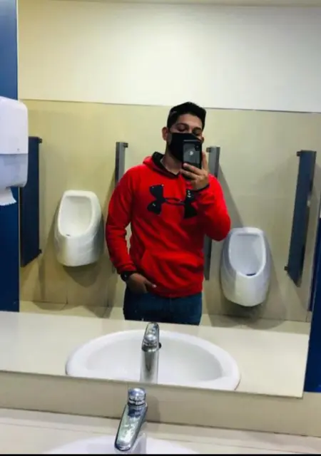 Gilberto R из Сьюдад-хуареса, мне 23, познакомлюсь для общения