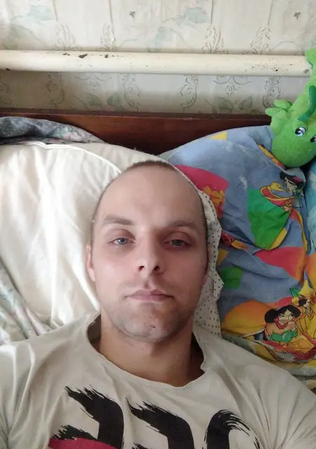 Я Илья, 28, из Бреста, ищу знакомство для приятного времяпровождения