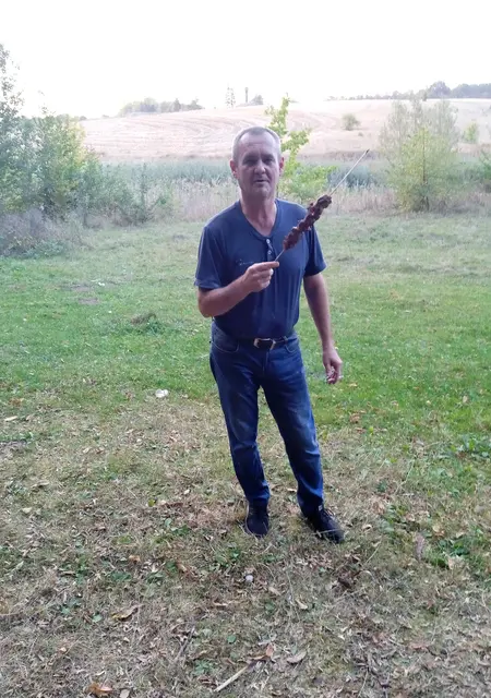 Я Alex, 54, знакомлюсь на одну ночь в Харькове