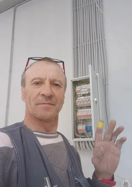 Валерий из Бреста, ищу на сайте постоянные отношения