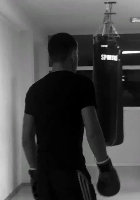 Я Андрій, 23, знакомлюсь на одну ночь в Калуше