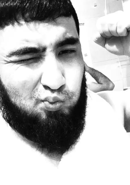 Я Бобур, 28, из Ташкента, ищу знакомства на одну ночь