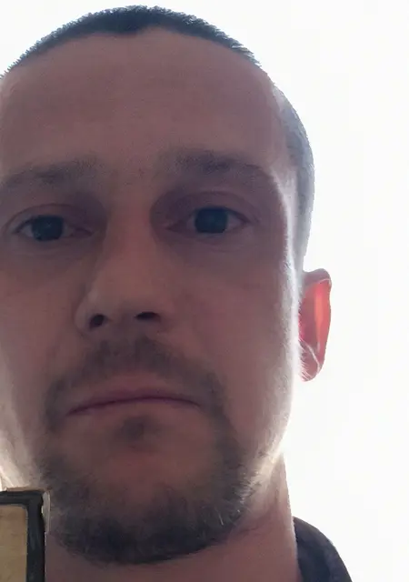 Я Юрий, 42, знакомлюсь для постоянных отношений в Селидове