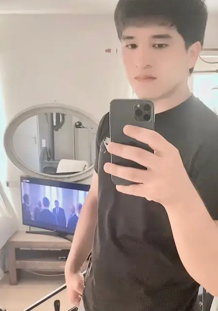 Jumamyarat из Измира, мне 22, познакомлюсь без обязательств