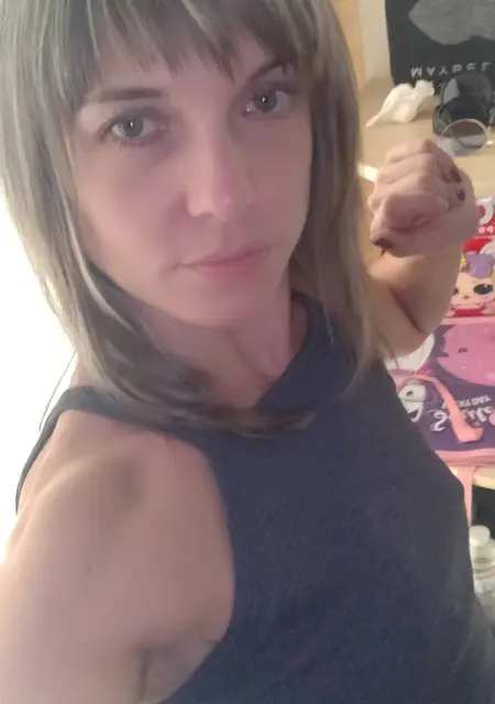 Мила з Дніпро, мені 43 років, познайомлюсь без зобов'язань