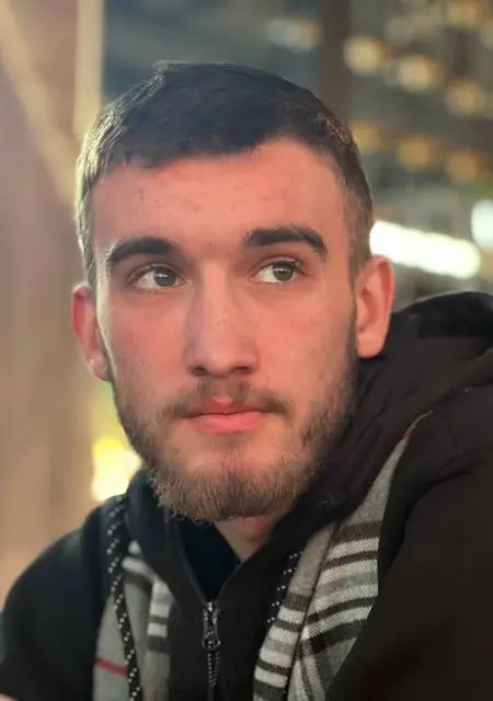 Богдан из Сокаля, ищу на сайте знакомства на одну ночь