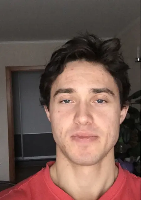 Pasha из Черкасс, мне 26, познакомлюсь для приятного времяпровождения