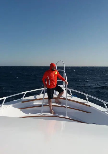 Святозар из Харькова, ищу на сайте знакомства на одну ночь