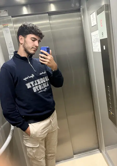 Carlos de Algeciras, tengo 26 años, listo para conocer para pasatiempo agradable
