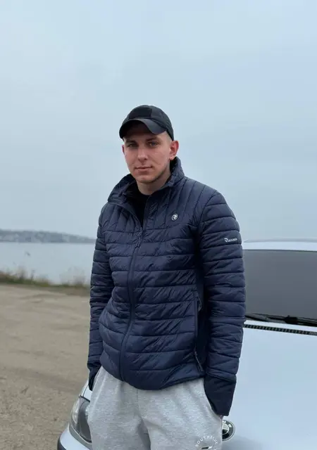 Я Макс, 26, из Николаева, ищу знакомство для вирта