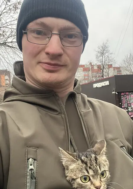 Олександр з Хмельницького, мені 27 років, познайомлюсь без зобов'язань