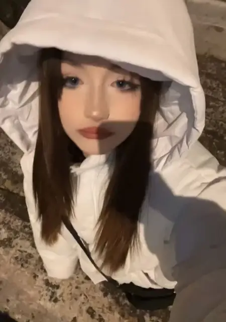 Кристина из Иерусалима, мне 25, познакомлюсь на одну ночь