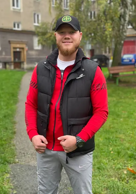 Vitalic из Дондюшаны, ищу на сайте постоянные отношения