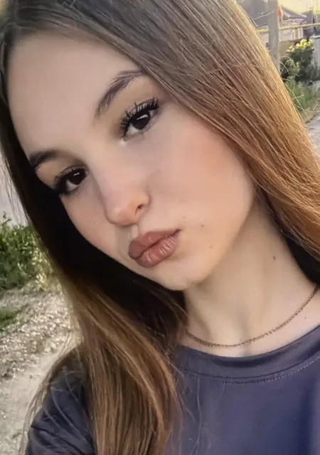 Полина из Хельсинки, мне 24, познакомлюсь для вирта