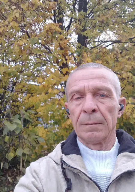 Ник из Днепра, ищу на сайте знакомства без обязательств