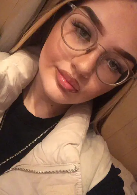 Leonie из Эркеленц, мне 21, познакомлюсь для общения