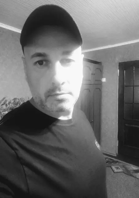 Aleksandr из Сум, ищу на сайте постоянные отношения