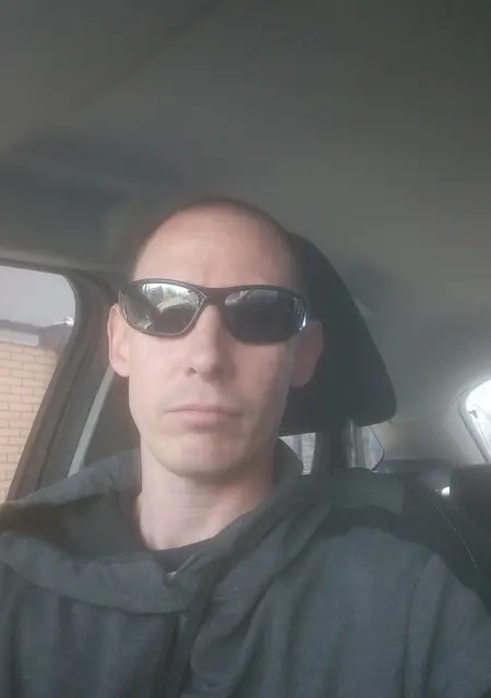 Вячеслав из Винницы, мне 44, познакомлюсь для общения