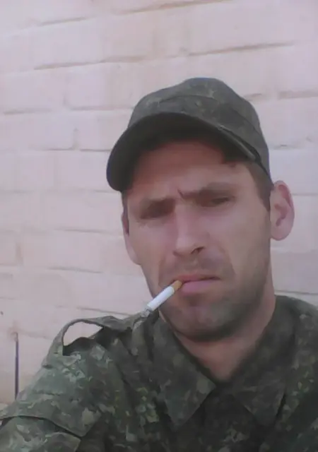 Гена из Гомеля, мне 40, познакомлюсь на одну ночь