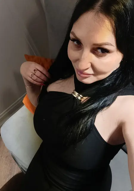 Я Белла, 39 років з Донецька, шукаю знайомство для відкриті стосунки