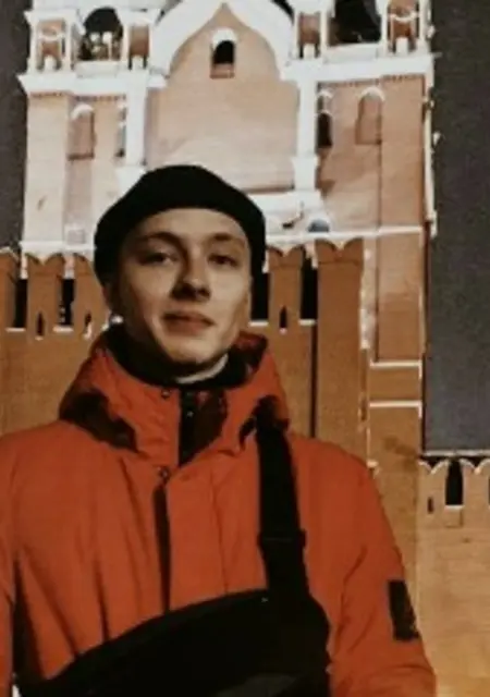 Sasha из Франкфурта-на-майне, мне 20, познакомлюсь