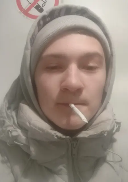 Я Никита, 24, знакомлюсь на одну ночь в Барановичах