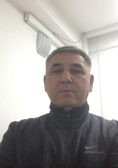 Я Кайр, 59, из Алматы, ищу знакомство для приятного времяпровождения