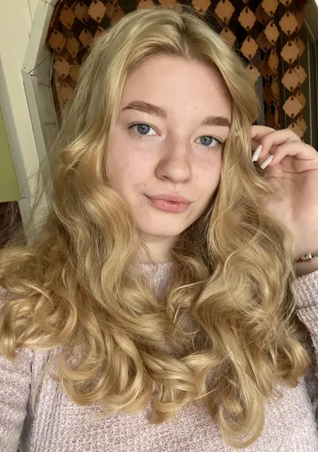 Я Таня, 22, из Черновцов, ищу знакомство для постоянных отношений