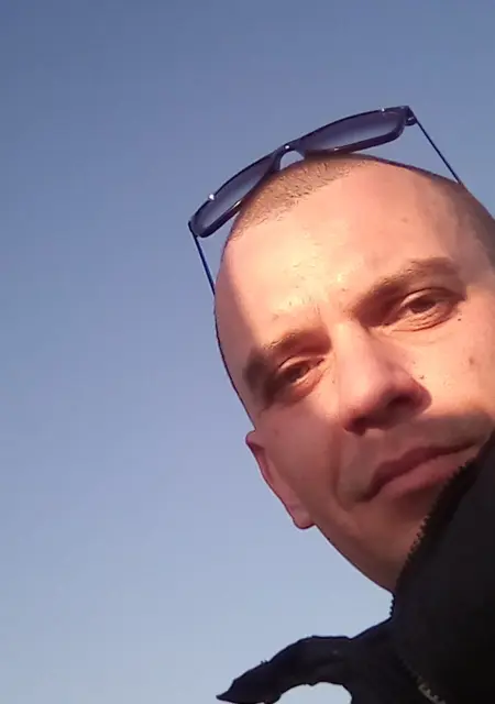 Я Макс, 40, знакомлюсь без обязательств в Бердянске