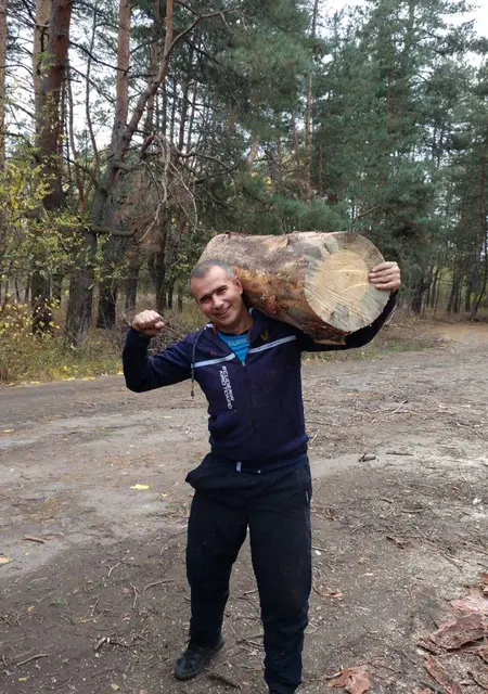 Я Александр, 42, знакомлюсь без обязательств в Днепре