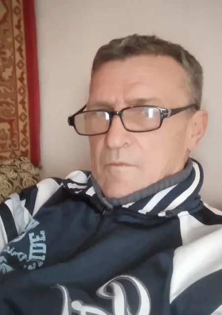 Я Николай, 65, знакомлюсь на одну ночь в Пятихатках