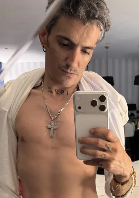 Я David, 27, знакомлюсь на одну ночь в Хихон