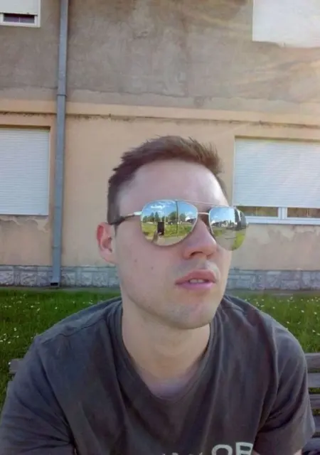 Nenad из Берлина, мне 25, познакомлюсь