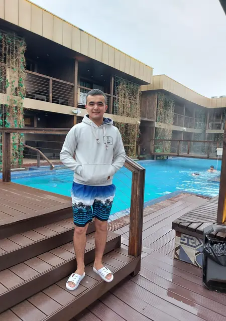 Я Арман, 31, знакомлюсь на одну ночь в Актау