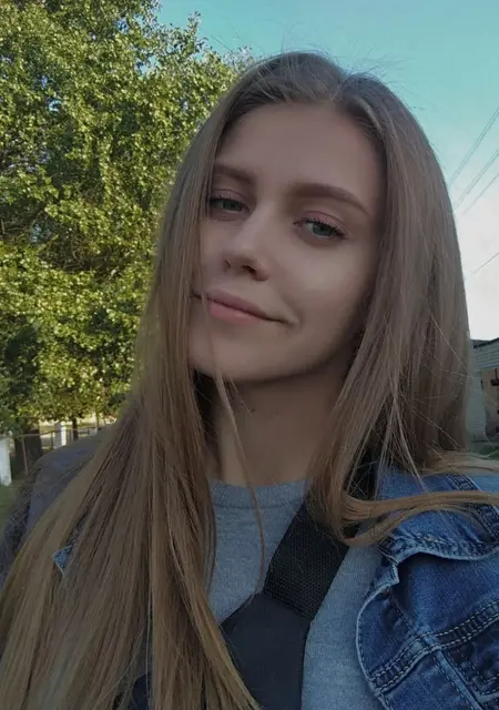 Кристина из Могилёва, ищу на сайте общение