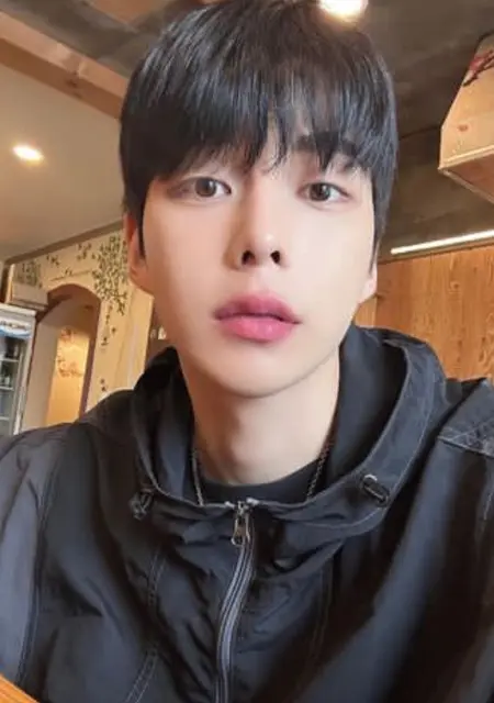 Я Hyunki, 30, знакомлюсь для постоянных отношений в Бухаресте