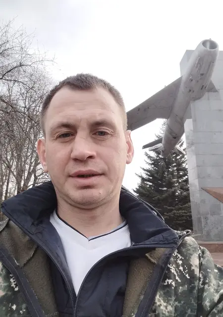 Я Павел, 38, знакомлюсь без обязательств в Енакиеве