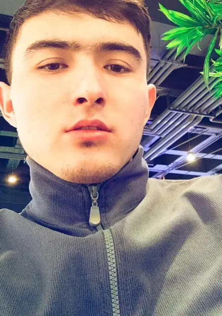 Я Salim, 23, знакомлюсь для вирта в Уральске