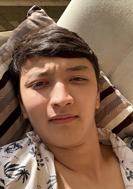 Nurakmet из Шымкента, мне 21, познакомлюсь для общения