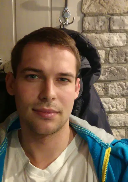 Саша из Минска, мне 39, познакомлюсь для постоянных отношений