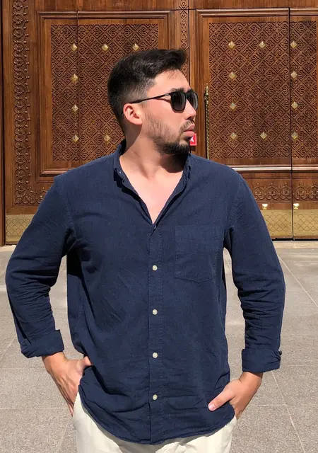 Я Adil, 29, знакомлюсь для приятного времяпровождения в Есике