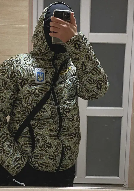 Максим з Хмельницького, мені 20 років, познайомлюсь для відкриті стосунки