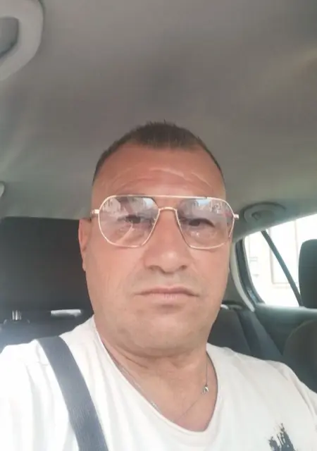 Girolamo из Палермо, мне 55, познакомлюсь для общения