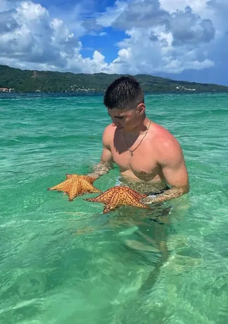 Я Sania, 31, из Краматорска, ищу знакомства без обязательств