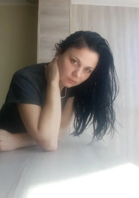 Анастасия из Кривого Рога, мне 37, познакомлюсь для постоянных отношений