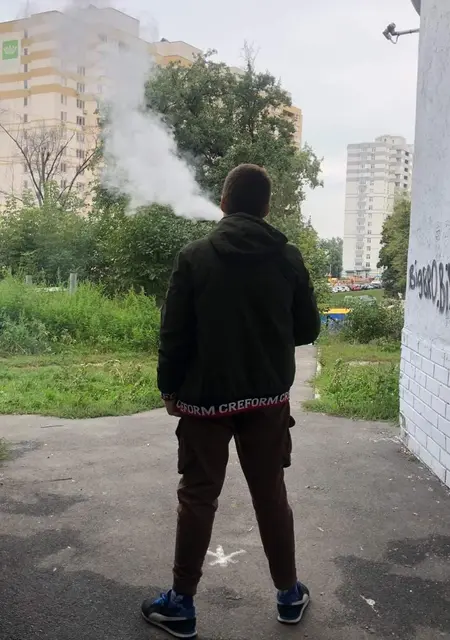 Artem из Вышгорода, мне 21, познакомлюсь на одну ночь