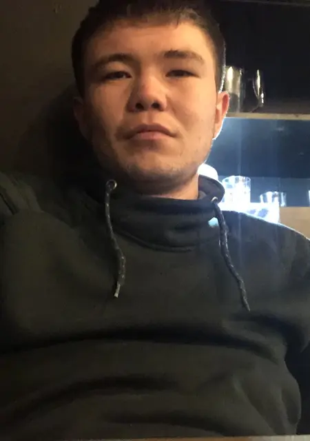 Я Жандос, 28, знакомлюсь без обязательств в Шымкенте